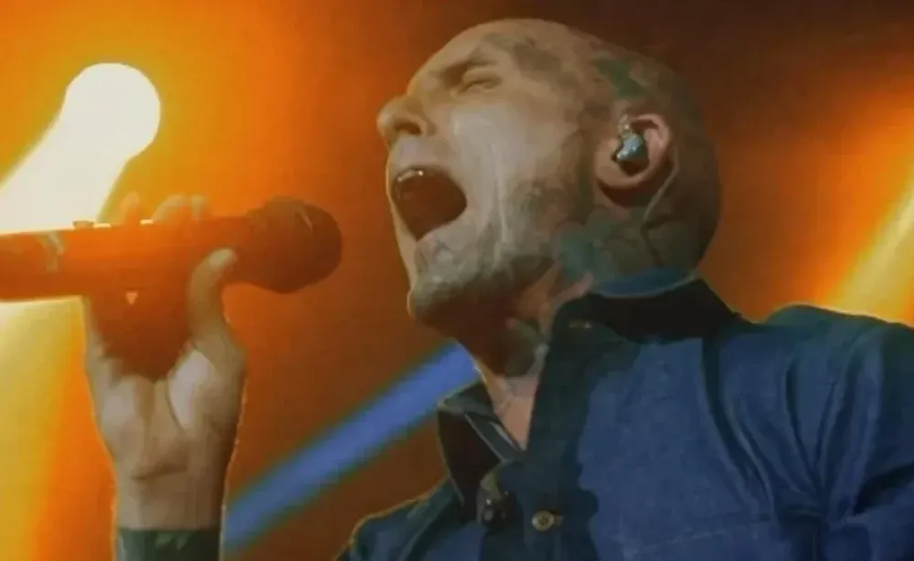 Emanuel Noir, cantante de Ke Personajes