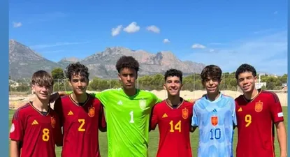 Manuel Romero con la 14 en España