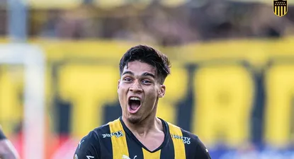 Arezo entró y liquidó el partido