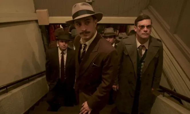 Gael García Bernal en Neruda