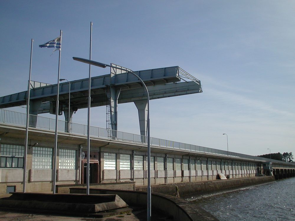Represa de Baygorria.jpg