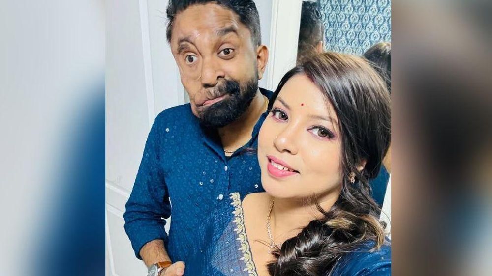 Su esposa, Piyali, lo impulsó a contar su historia en redes sociales.