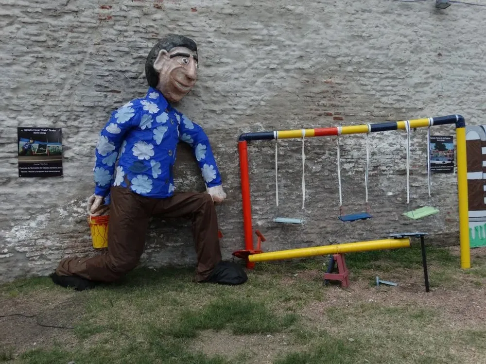Muestra de piezas de la movida de decoración de tablados promovida por el Museo del Carnaval.