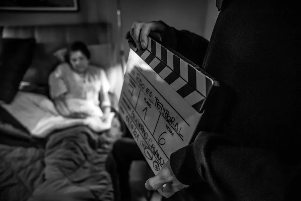 Todo es temporario es el nombre del primer capítulo de la serie que se estrena este viernes