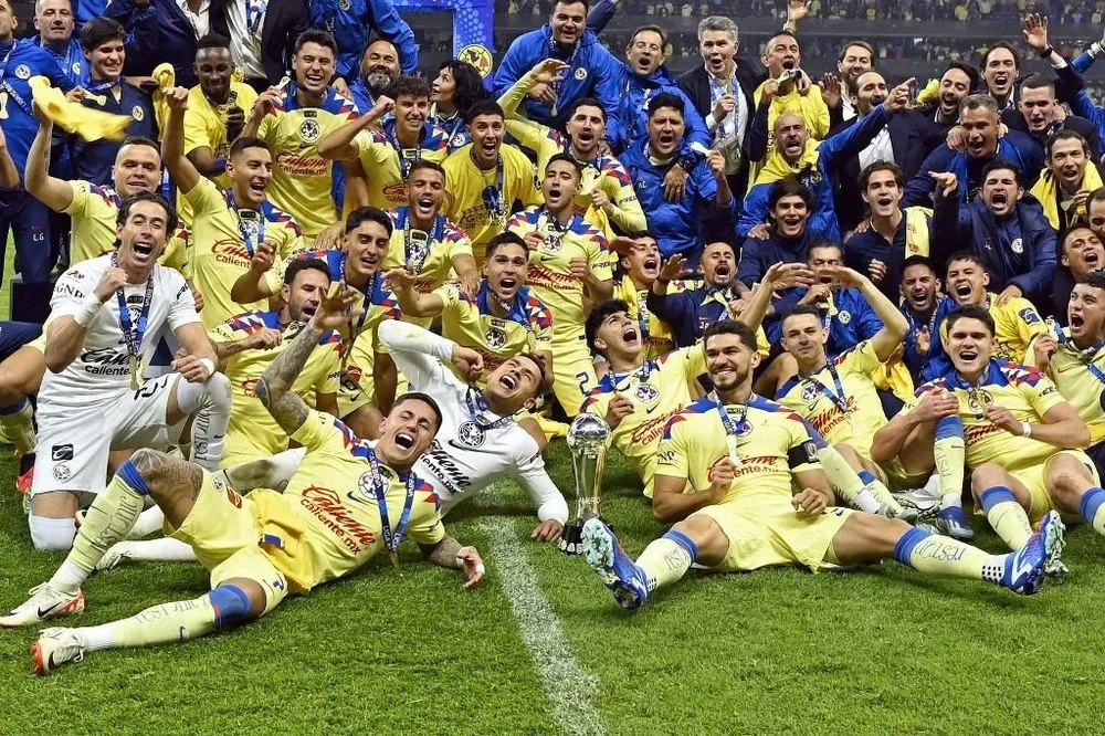 Festejo de América con los uruguayos