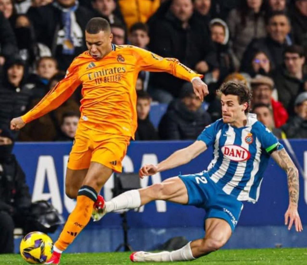 La dura entrada contra Mbappé.