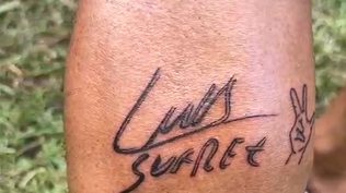 La firma de Luis suárez