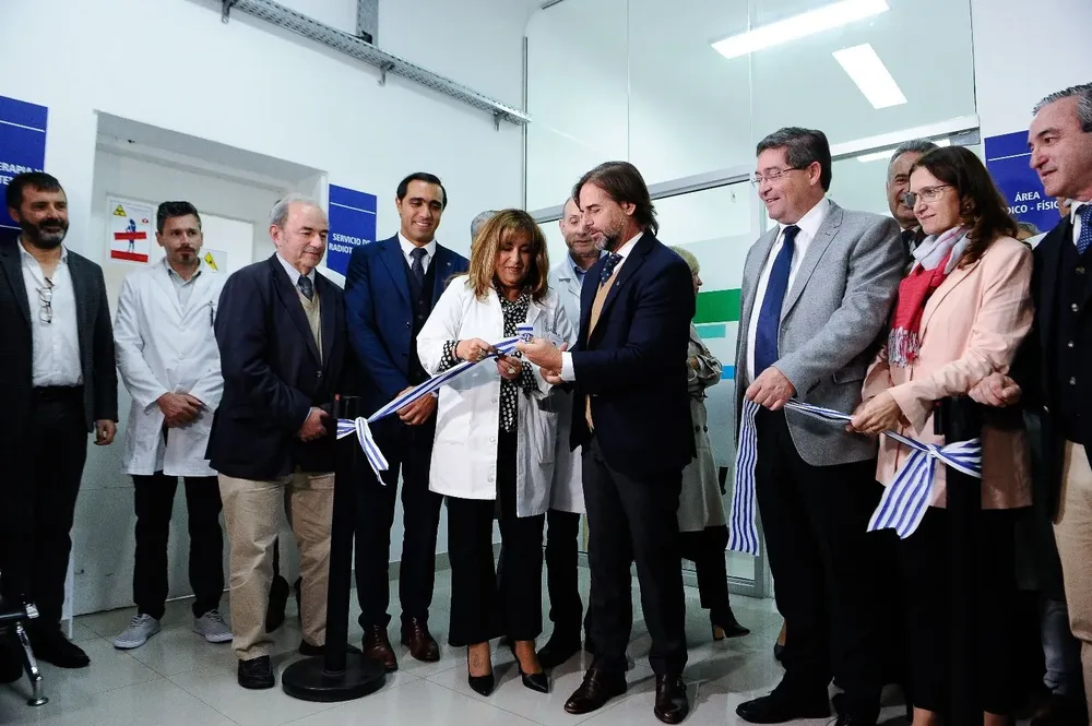 Lacalle Pou en el Hospital de la Mujer