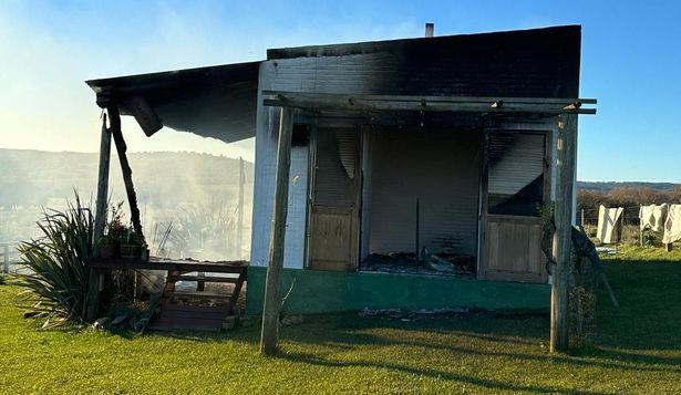 Así quedó la casa de Sierras de Garzón en la que murió una pareja de abogados