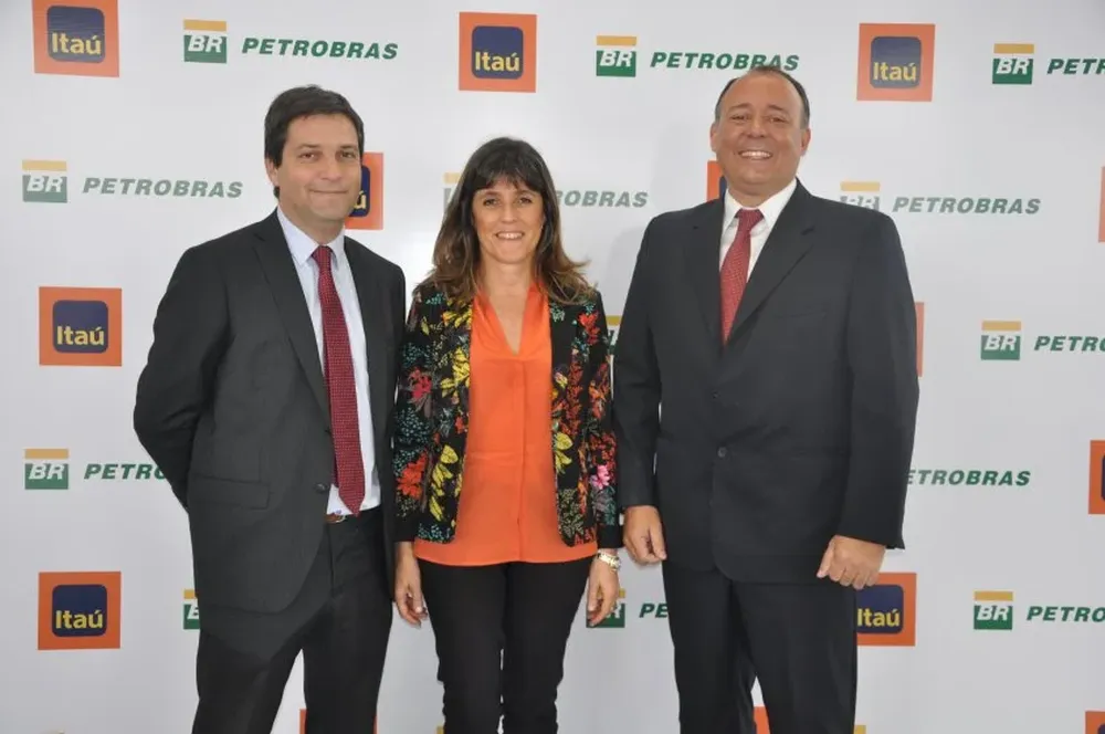 Juan Pablo Fernández, Laura Pérez y Gabriel Zamalvide