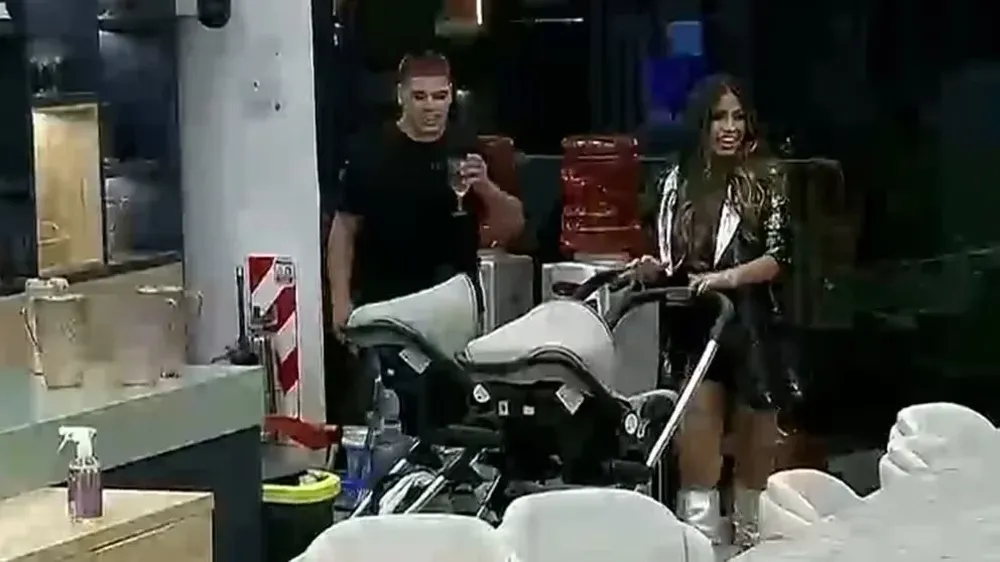 Daniela Celis y Thiago Medina