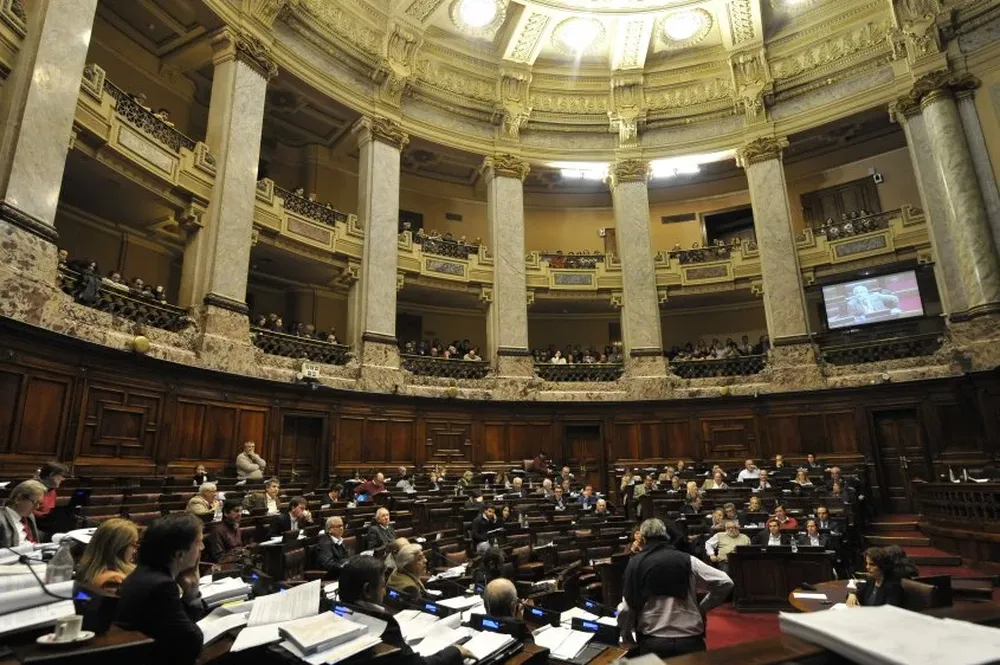 Se extienden las sesiones extraordinarias