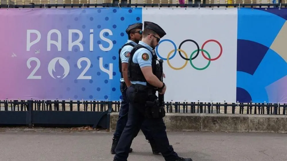 Equipos se seguridad en París 2024.