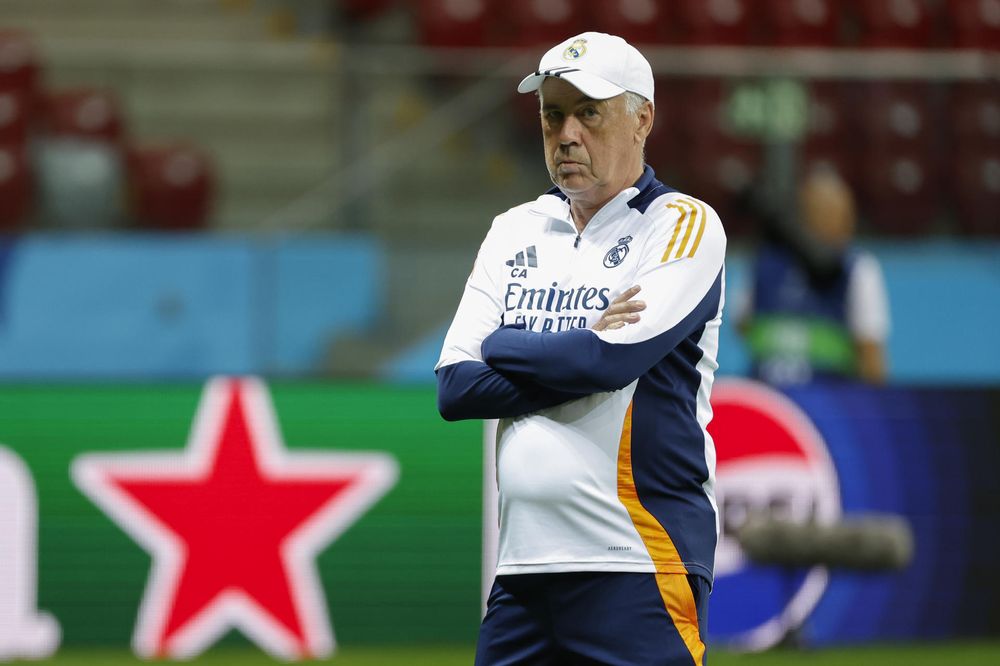 Carlo Ancelotti en rueda de prensa.