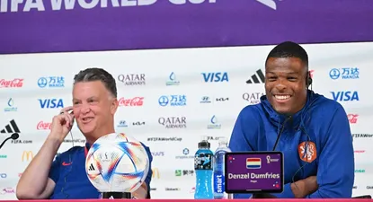 Louis Van Gaal, técnico de Holanda, durante la conferencia