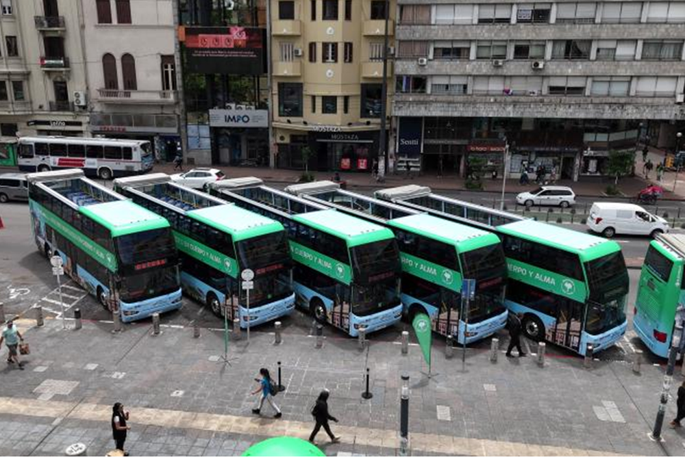 Nuevo servicio de ómnibus turístico en Montevideo