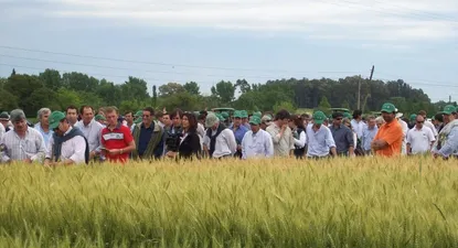 El Observador | Expectativa por la recorrida por las bases productivas