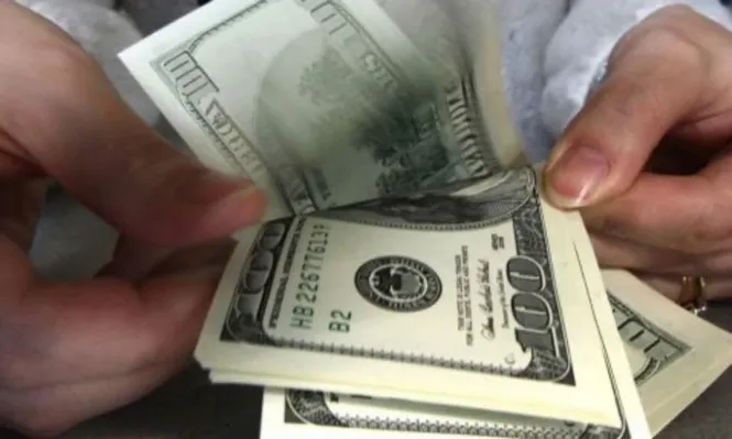 Dólar cerró la semana en baja y quedó en $ 28,70