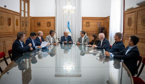 Guillermo Francos recibió a los jefes de bloque: sin acuerdo para eliminar las PASO, habrá sesión el 6 de febrero