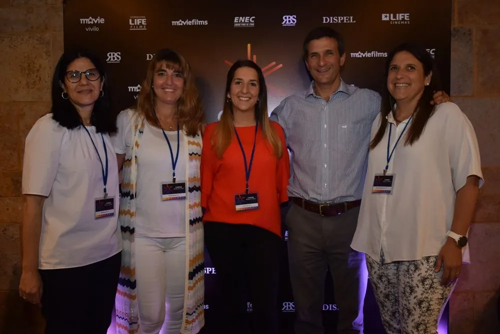 Edith Sasson, Mariana CHango, Sofia Laco, Francisco Armas y María José Scremini