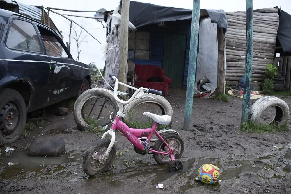 En zonas más pobres es más frecuente encontrarse niveles elevados de plomo en sangre.