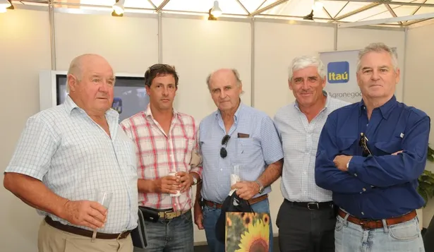 Marcos Irigaray, Nicolás Dobourdieu, Carlos Hunie, Juan José Dobourdieu y Enrique Dobourdieu