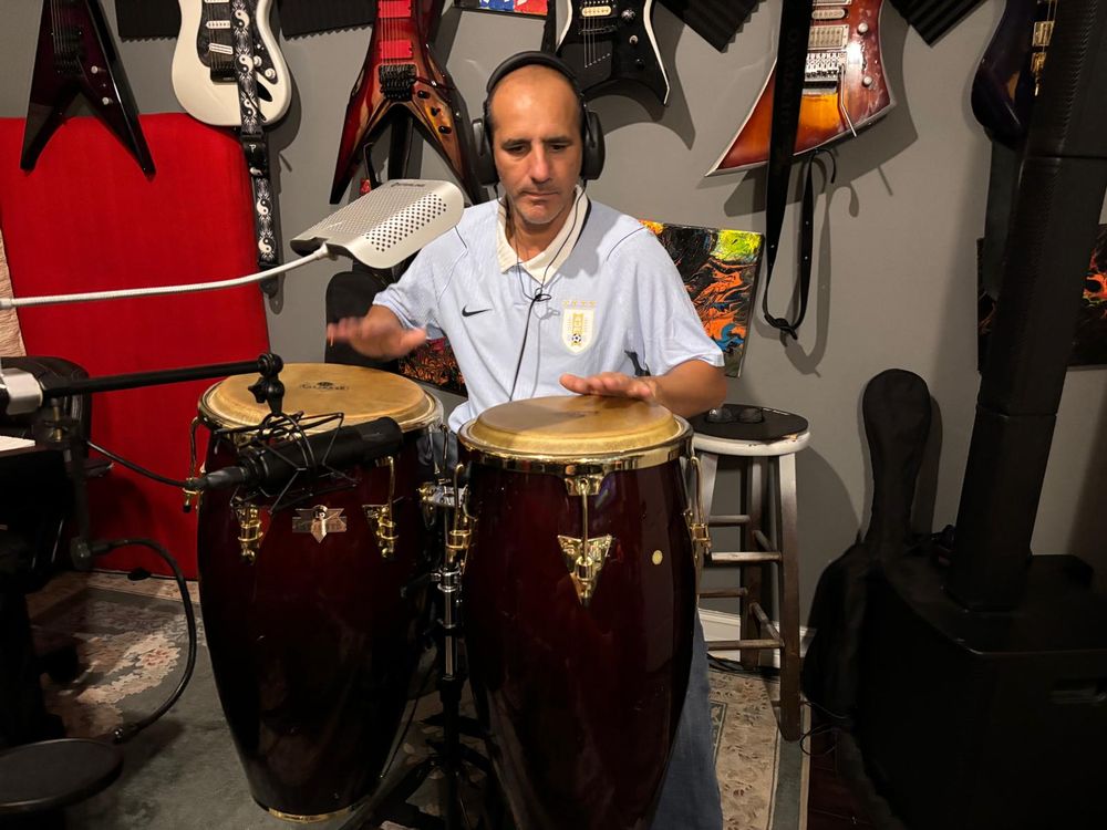 Washington Sardella y su canción para la selección uruguaya