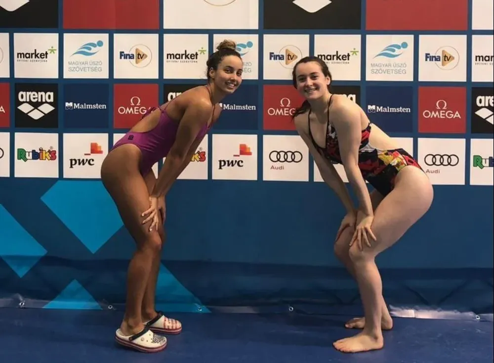 Micaela Sierra y Nicole Frank