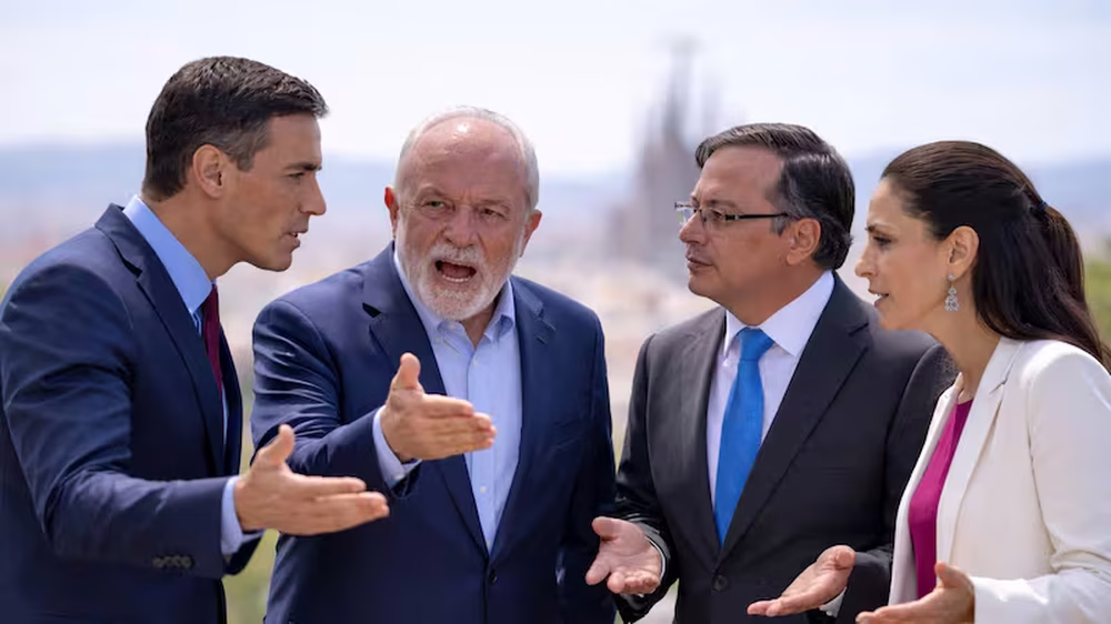 Pedro Sánchez, Lula Da Silva, Gustavo Petro y Claudia Sheinbaum confluyen en una cumbre global en Barcelona. 