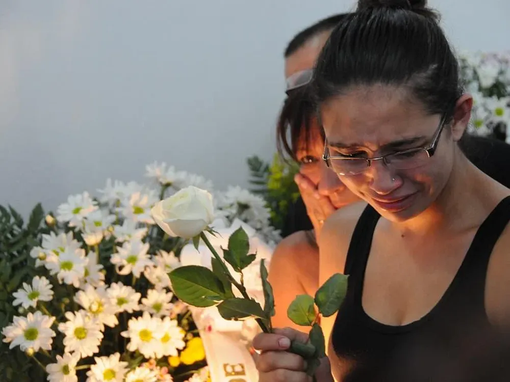 Familiar de Gustavo Marques Goncalves, última víctima fatal del incendio que murió el martes 29