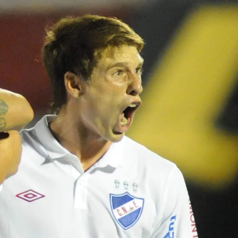 Santiago Romero ocupará el lugar que dejó libre Diego Arismendi.