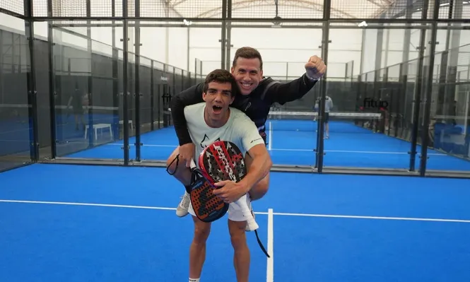 Lebrón y Paquito, nuevamente unidos.