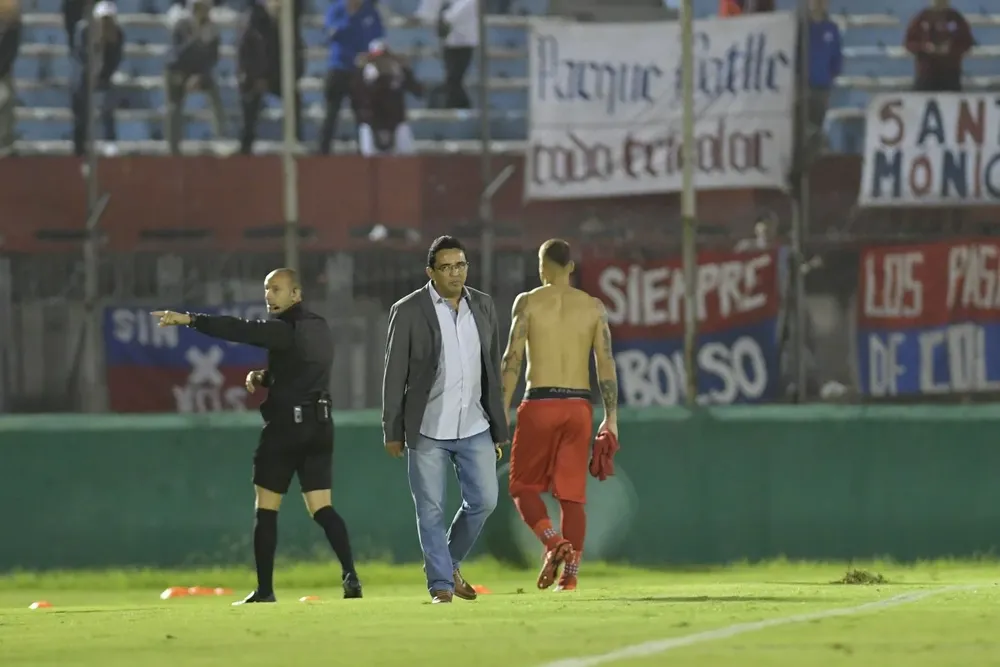 ¿El último cruce entre Danielo y Aguerre?