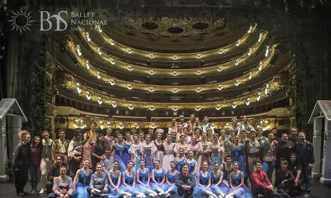 El BNS elogiado por la prensa española