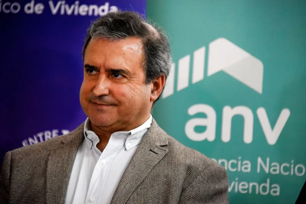 Raúl Lozano, ministro de Vivienda