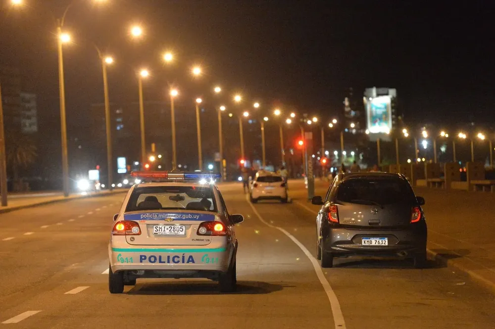 En la madrugada de este domingo hubo dos homicidios en Montevideo y uno en Canelones