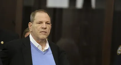 Weinstein pagó una fianza de US$ 1 millón y enfrentará los cargos en libertad