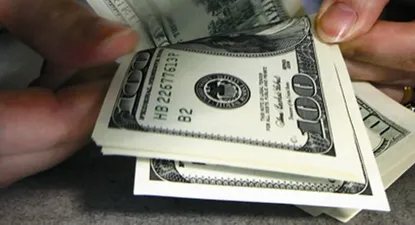 Dólar sigue al alza y se ofrece a $ 46 para la venta en los cambios