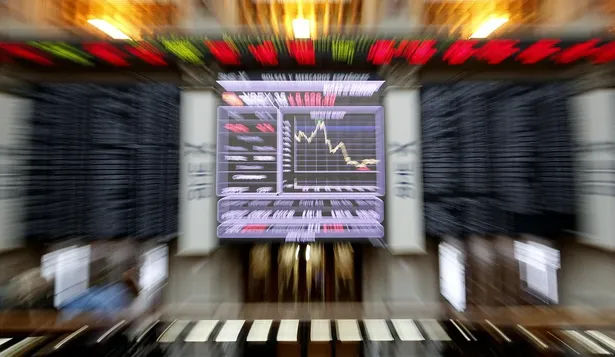 La bolsa de París supera por primera vez los 8.000 puntos