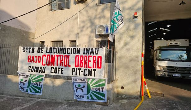 Departamento de Locomoción de INAU ocupado por el Suinau