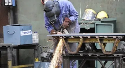 El seguro de paro tuvo un leve aumento en octubre