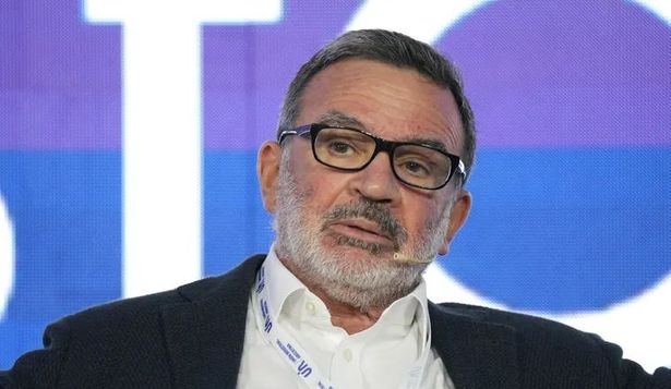 Todos contra Madanes Quintanilla: el Gobierno lo tilda de kirchnerista y de cazar en el zoológico