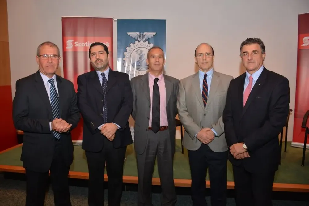 Santiago Macció, Alexis Jano, Pablo Fernández, Julio Cesar Lestido, Alberto Noria y Quedo a la orden.