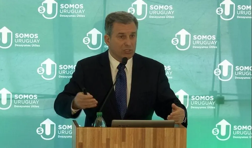 El presidente de Ancap, Alejandro Stipanicic.