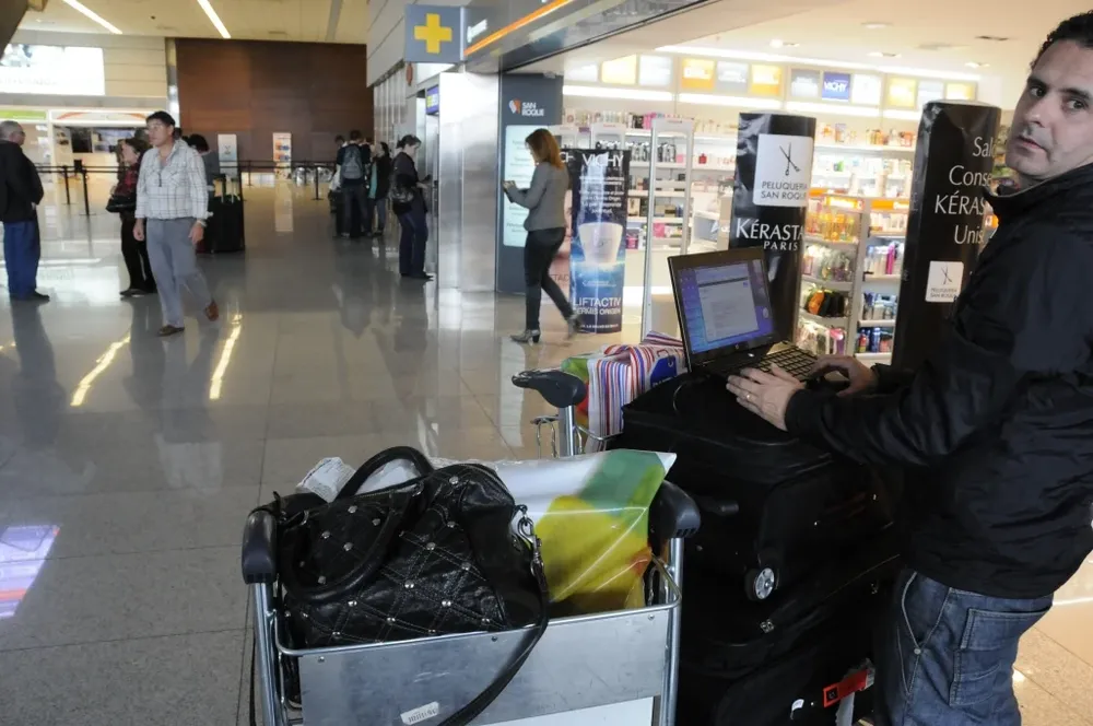 Demoras en el Aeropuerto Internacional de Carrasco