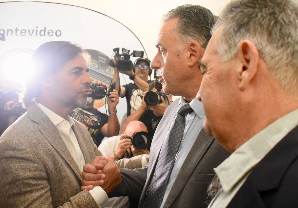 Lacalle Pou y Yamandú Orsi&nbsp;