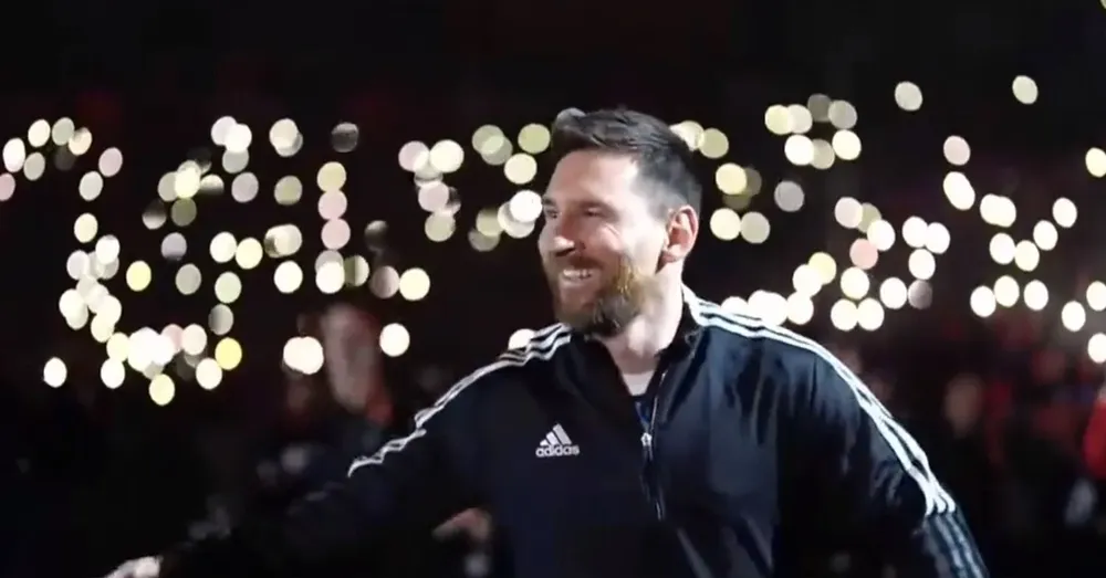 Y Messi tiene lepra, y Messi tiene lepra, cantaron los hinchas de Newells