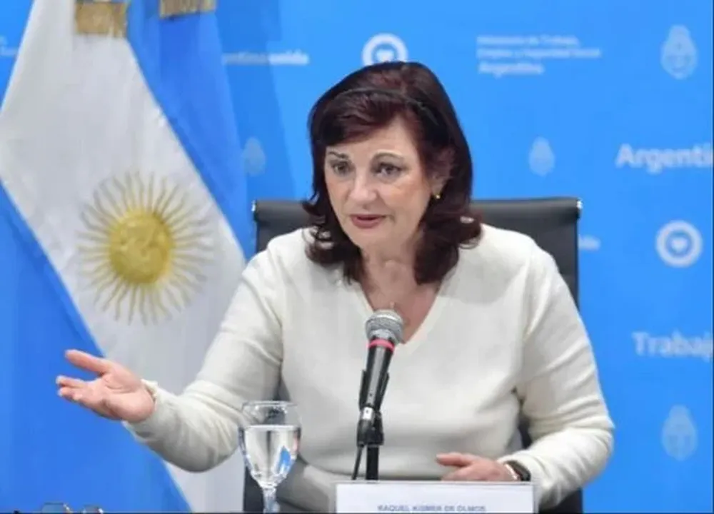 La Ministra de Trabajo, Kelly Olmos