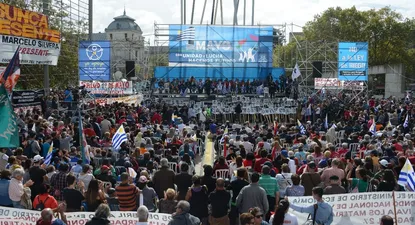 De anarquistas a comunistas: la historia del movimiento obrero uruguayo