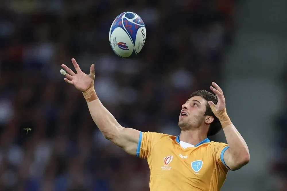 Santiago Arata, medioscrum de Los Teros